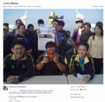 ชาวเน็ตกังขา “สรยุทธ” แจกลายเซ็นป้ายร้องปล่อยตัว “สมยศ” นักโทษหมิ่นสถาบัน