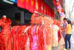 แฟชั่นตรุษจีน “ชุดกี่เพ้า-เสื้อกังนัมสไตล์” สุดฮิต โคราชยอดขายกระฉูด