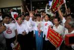 พม่าจะพิจารณาปล่อยนักโทษการเมืองที่เหลือ