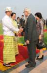 ผู้นำสิงคโปร์เยือนพม่ากระชับสัมพันธ์ พร้อมหารือการค้าการลงทุน