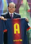“ยี” มั่นนั่ง ปธ.เอเอฟซี เลื่อนฟัน “วินนี” หลัง 2 พ.ค.