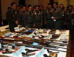 ผบ.ตร.แถลงผลกวาดล้างอาชญากรรมของ ตร.ภาค 1 รวบผู้ต้องหาคดีค้างเก่ากว่า 800 คน!