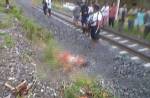 หญิงวัย 51 นอนตายปริศนาข้างทางรถไฟบ้านโนนท่อน