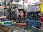 นราฯ อ่วมร้านจำหน่ายชุด นร.รับเปิดเทอมขายไม่ออก ผู้ประกอบการแบกภาระหนัก