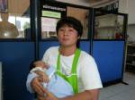 แม่ใจยักษ์! ทิ้งลูกแรกคลอดในซอยเสือใหญ่