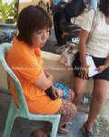 คนร้ายฉกสร้อยคอทองคำสาวใหญ่ 1 บาท หนีลอยนวล
