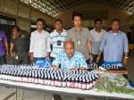 รวบเฒ่านครศรีฯ ลักลอบขายสี่คูณร้อย หลัง จนท.จับตาดูมานาน