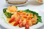 ลองลิ้ม “กุ้งแม่น้ำเจี๋ยนไข่เค็ม”  อร่อยเต็มปากเต็มคำ