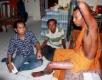 พระลูกวัดหนองกรับ เมืองระยอง โดนฟ้าผ่ารอดตาย