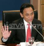 รัฐบาลถอยลดราคาจำนำ คาดเหลือตันละ 1.2-1.35 หมื่นบาท และไม่รับทุกเมล็ด พร้อมรับปีแรกเจ๊ง 1.36 แสนล้าน