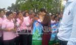 “ปู” ขอโทษชาวนา ต้องลดราคาจำนำข้าว