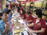 ทองคำยังผันผวน เชื่อไตรมาส 3 ตลาดโลกอยู่ที่ระดับ 1,400 ดอลลาร์/ออนซ์