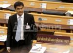ปชป.ซัดรัฐเชิญปฏิรูปสร้างภาพ จี้ถอนนิรโทษก่อน แต่เมินลาออก ส.ส.หลังผ่านวาระ 3