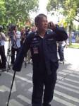 บช.น.อุ้ม “ขวัญชัย” แต่งชุด ตร.บ้าน เดินกร่างรัฐสภาไม่ผิด