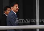 “มาร์ค” บี้ “ปู” ช่วยสวนยางแบบชาวนา ซัดทำการเมืองเพื่อพวก-ญาติ ไม่สน ปชช.