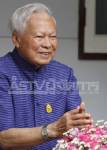 ผอ.รพ.พระมงกุฎฯ เผย "ป๋าเปรม" พักฟื้นหลังผ่าตัดดีขึ้นมาก กลับสี่เสาเทเวศร์ พรุ่งนี้