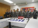 ตร.อ่างทองโชว์ผลงานกวาดล้างในรอบ 7 วัน