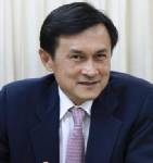 กลุ่มนิสิตนักศึกษาฯจี้ “จาตุรนต์” เคลียร์กรณี “ตั๋วครู”
