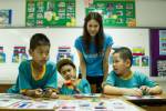 UNICEF Photo of the Week : พอลล่า เทย์เลอร์ ตัวแทนยูนิเซฟเยี่ยม รร.เด็กพิการทางสติปัญญาใน จ.เชียงใหม่