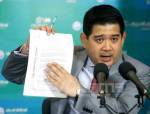 “ชวนนท์” ชี้ รบ.สร้างเหตุไม่จ่ายน้ำท่วม ท้า “นพดล” ฟ้องโกหก ย้ำ พณ.ทำข้าวพัง