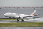 เรื่องใหญ่! “JAL ดรีมไลเนอร์” บินวกกลับรัสเซียเหตุ “ชักโครกพัง”