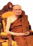 ในหลวง-ราชินี ประทานแจกันดอกไม้เยี่ยมพระอาการประชวร “สมเด็จพระสังฆราช”