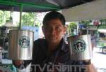 สื่อนอกตีข่าว “สตาร์บัคส์” ฟ้อง “สตาร์บัง” ร้านกาแฟรถเข็นเล็กๆ ในไทย!