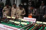 ตำรวจ-ฝ่ายปกครองเมืองนนท์ระดมกำลังกวาดล้างยาเสพติดได้ผู้ต้องหากว่า 500 คน