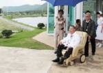 “ในหลวง” เสด็จฯทอดพระเนตรโครงการชั่งหัวมัน
