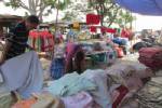 หน้าหนาว เสื้อมือสองตลาดชายแดนขายดี