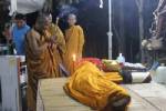 สลด! สามเณรผูกคอตายคาวัด เหตุเครียดโรครุมเร้า