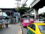 เริ่มแล้ว! แยกป้ายรถเมล์หน้ารถบีทีเอสหมอชิต (พหลโยธิน) ขาออก 3 จุด แก้จราจรแออัด