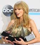 Taylor Swift, Timberlake win at American Music Awards