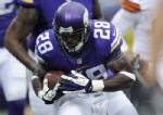 ผู้เล่น NFL โหวตอยากเห็น “พีเทอร์สัน” ลุยซูเปอร์โบว์ล