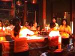 ชาวไทย-เทศ แห่ไหว้ขอพรศาลเจ้าชื่อดังเมืองตรัง “ท่ามกงเยี่ย” คึกคัก