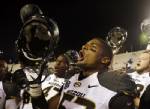 โพลผู้เล่น NFL รับได้เพื่อนร่วมทีมเป็น “เกย์”