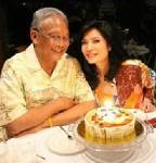 สาวแกร่งคู่ใจลุงกำนัน "ศรีสกุล พร้อมพันธ์" ถูกขู่แค่ไหนก็ไม่หวั่น !