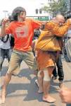 ไทยวุ่น! ฉุด บจ.-กบข.หนี-มุ่ง ตปท. ด้าน ก.ล.ต.ชี้ไม่พบปั่นหุ้น แต่กลุ่มชินคอร์ปโดนเทหนัก