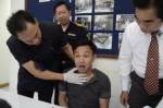 รวบหนุ่มลาวคาด่านสะพานมิตรภาพอมยาบ้าเกือบ 100 เม็ด