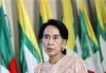 ซูจีอดนั่งประธานาธิบดี หลังคณะกรรมาธิการมีมติไม่แก้รัฐธรรมนูญ