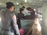 ตร.รถไฟอุบลฯ ตรวจเข้มสกัดจับแรงงานต่างด้าวลอบเข้าเมือง