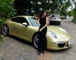 หลังได้รถหรูเป็นของขวัญ "เป้-วาริธร" ขยาย varithorn Boutique สาขา 2