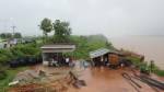 โหด! คนร้ายทุบ-ฟันคนงานหนุ่มหัวแบะ ดับคาบ้านพักริมโขง