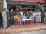 สนธิกำลังตรวจค้น 16 จุดชุมชนบ้านเพ