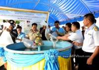 ระนองปล่อยพันธุ์สัตว์น้ำล้านตัว เฉลิมพระเกียรติราชินี