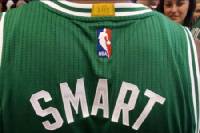 ปรับโฉมชุดแข่ง NBA ปักป้ายทองระบุแชมป์