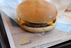 NY councilman wants ban on kid toys in high-calorie meals