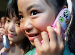 ผลวิจัยญี่ปุ่นเผย! เด็กติด “มือถือ” เสี่ยงคะแนนสอบดิ่งเหว