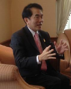 “วรงค์” ชงโจทย์ 4 ข้อให้รัฐบาลใหม่แก้ราคาข้าว ชี้ลดต้นทุนการผลิตทำไม่ได้จริง