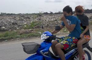 Thailand totters towards waste crisis
